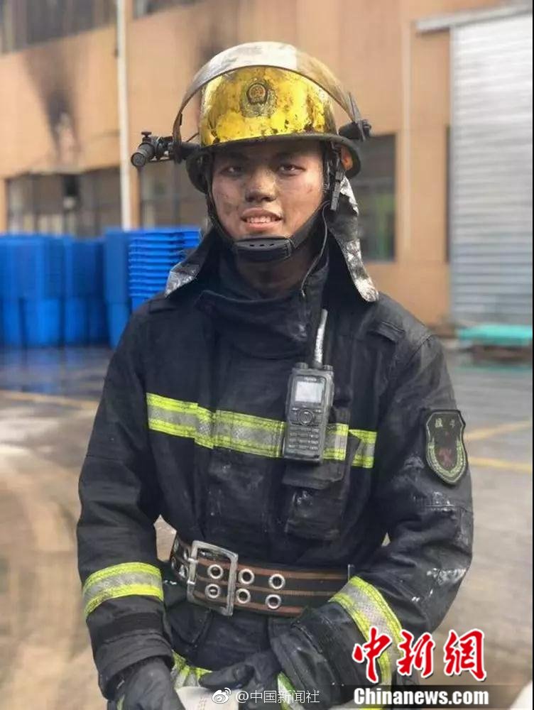 2025年空军航空开放日暨长春航展开幕。截图0