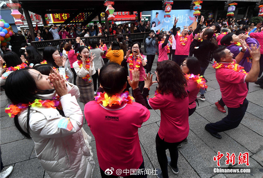 我，截教大师兄，加入聊天群