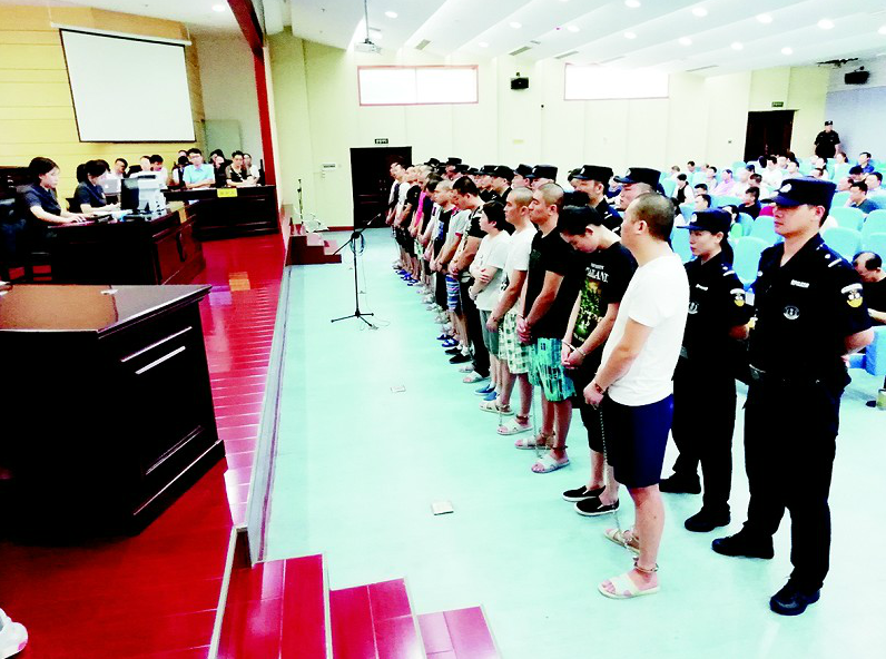 人民网公布2025年记者证申请人名单截图2