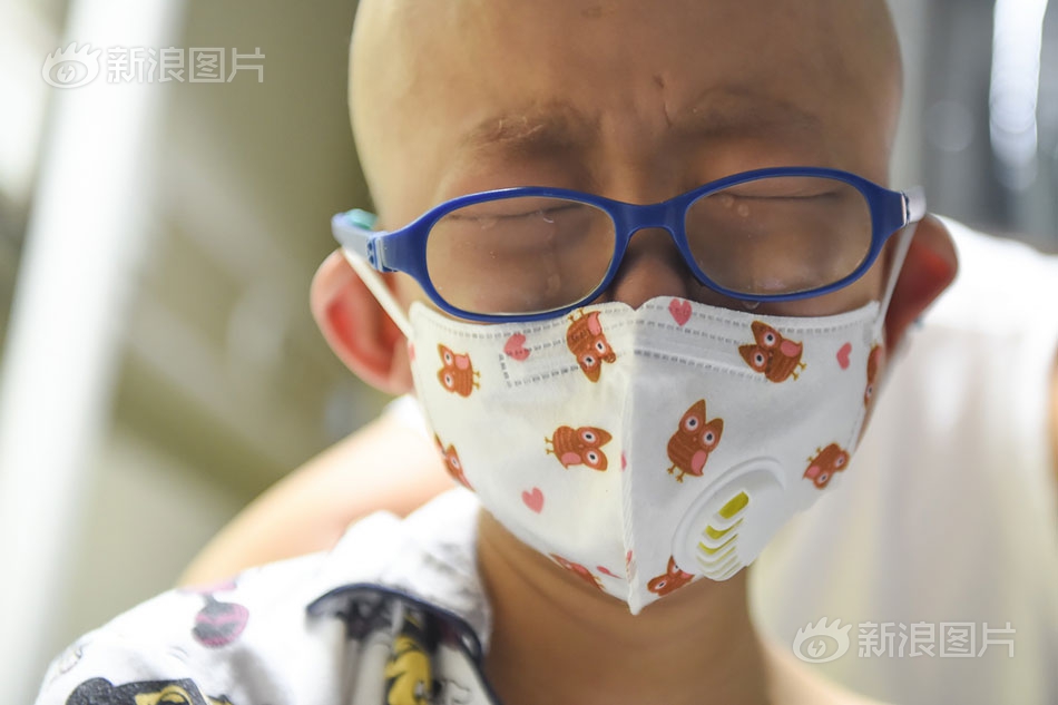 为加快智慧农业发展，四个部门发布了《2025年数字农村发展重点任务》。截图1