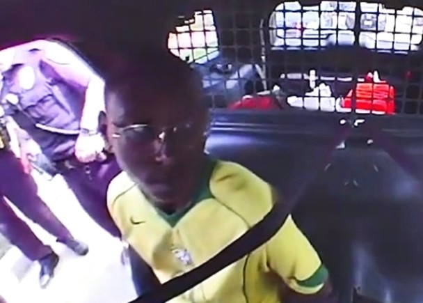 建于香港的红头船亭，体现了过去一个世纪潮州商人的精神。截图4