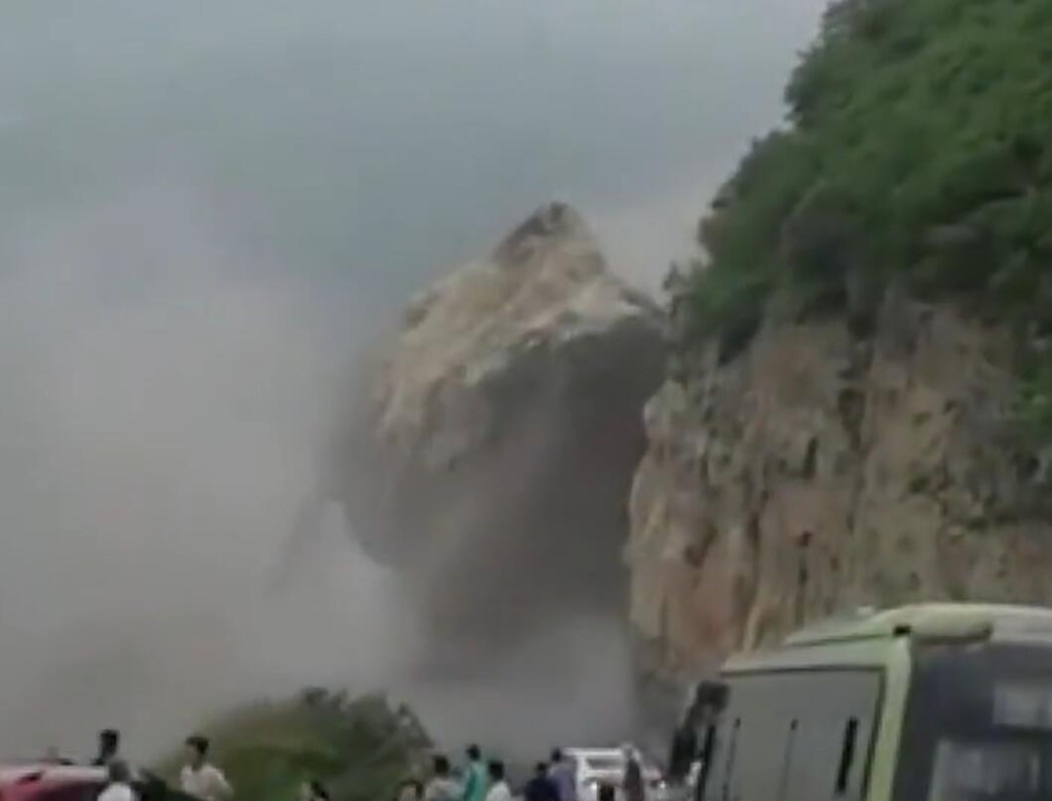 “军士讲坛”共学战旗故事截图4