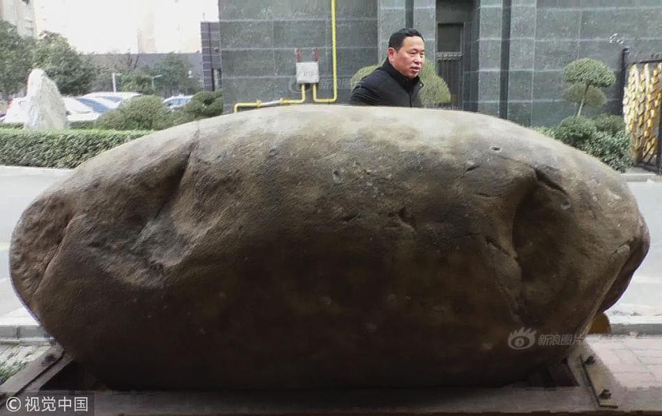 2025年空军航空开放日暨长春航空展览会开幕截图1