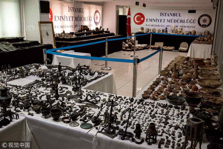 英灵：我的前世全被女儿召唤了