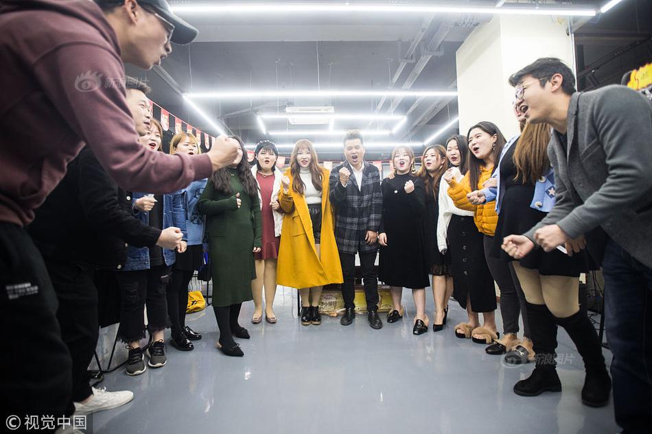 双节庆典恰逢澳门旅游旺季，澳门旅游市场蓬勃发展。截图4