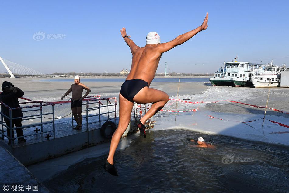 加强沙漠绿洲“三色产业”发展截图3