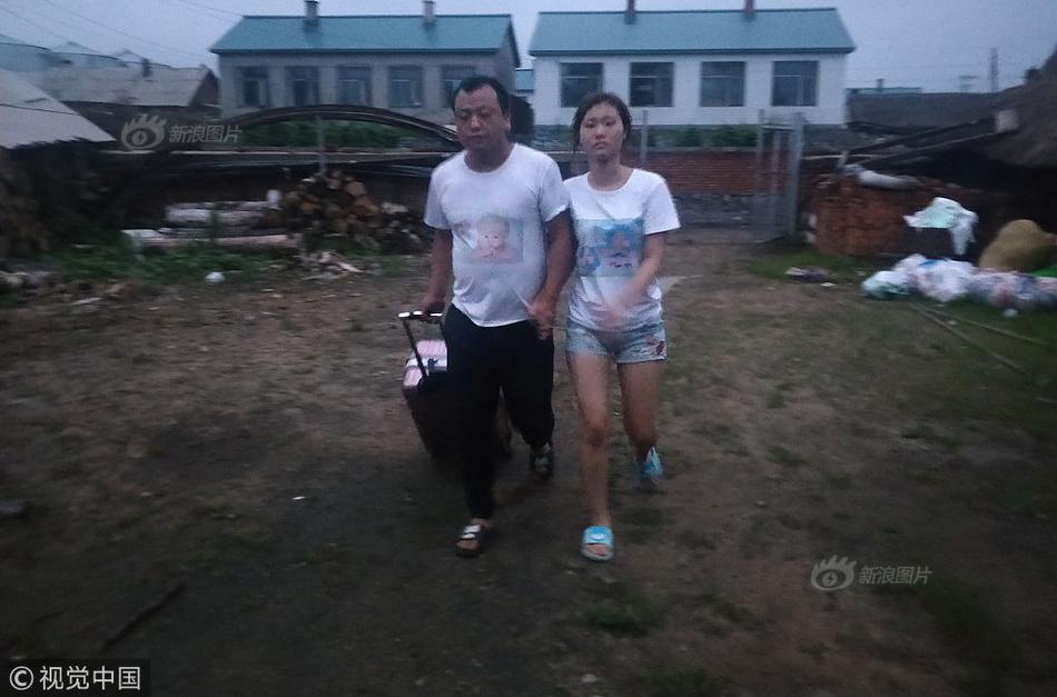 用相机捕捉“候鸟王国”的生态之美。截图2