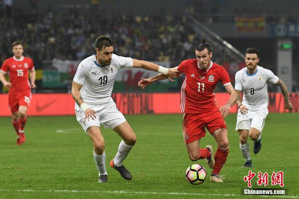 隐世魔帝，女帝带萌娃上门求负责