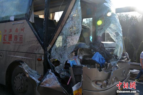 我们的科学家发现了一个控制水稻抽穗期的关键基因。截图0