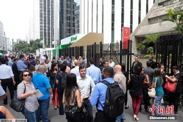 展现“贵州新风采”的文化工程截图2