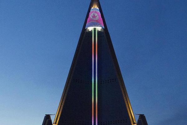 税务机关曝光了三起平台公司逃税案件。截图4