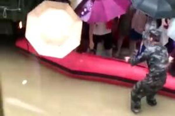 一个旅游大国正在加速转型成为旅游强国。截图0