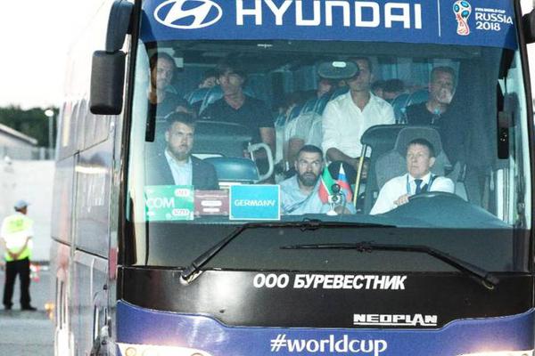 税务机关曝光了三起平台公司逃税案件。截图0