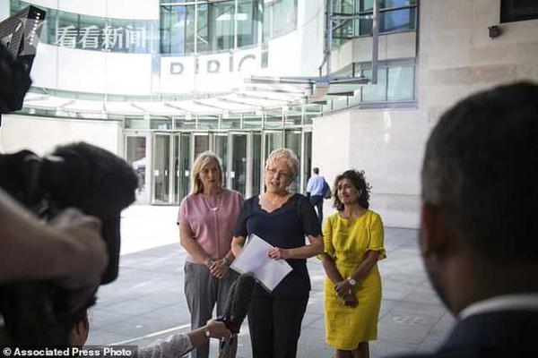 立法会主席梁振英呼吁选民珍惜并善用他们宝贵的选票。截图4