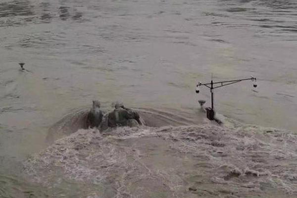 北京市最新一轮乘用车牌照申请结果已经公布，分配结果将于12月26日上午10点公开。截图0