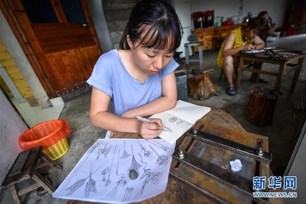 东南亚旅行社到访香格里拉，希望搭建“旅游桥梁”，促进游客的相互交流。截图2