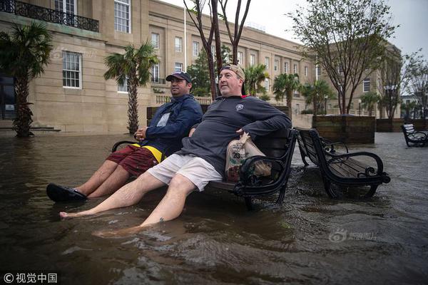“作为一名中国人，我感到既幸福又安心。”截图4