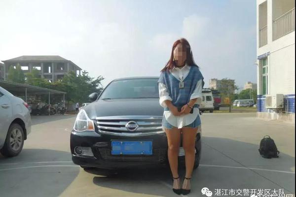 卡尔汗盐湖风景名胜区的年游客数量已超过100万人次。截图4