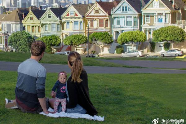 香港故事 _ 暖心软餐点点亮香港老人的晚年生活截图0