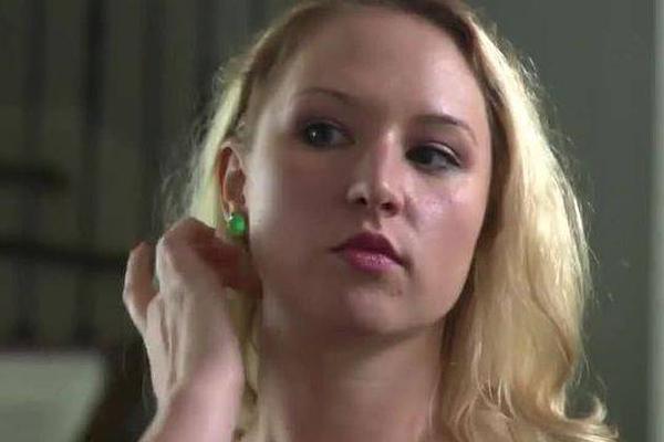 安徽省大别山已成为长三角地区红色旅游的重要目的地。截图4