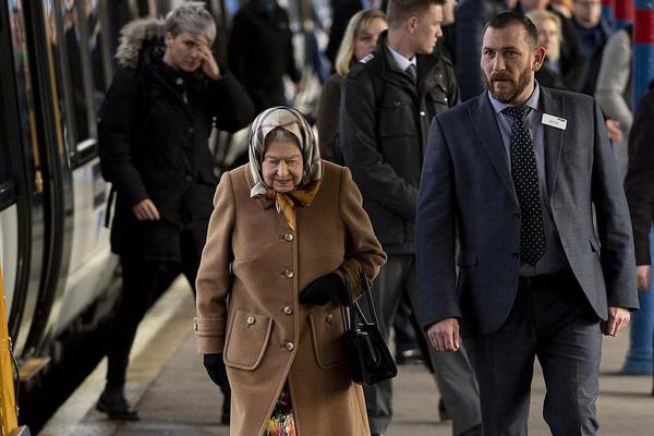 关于第35届中国新闻奖自荐（或他人提名）作品的公告截图4