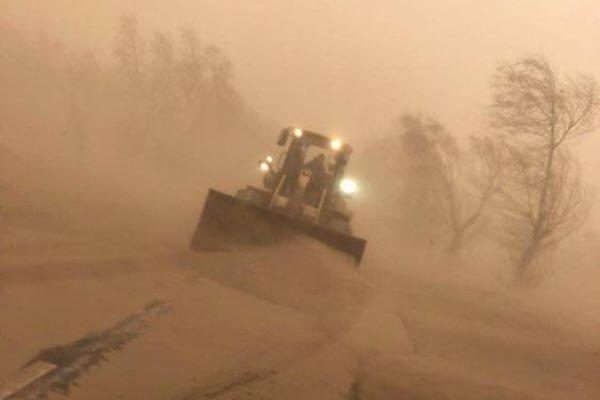 一起看比赛，气氛瞬间燃起来！⑧ | 香港“小海豚”们为本次活动提供了12小时的服务截图0