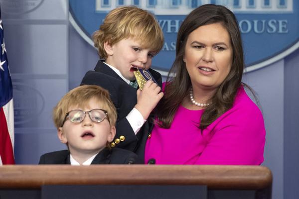 在涉及财产分割的离婚纠纷中，权利和利益应依法依约予以保护。截图3