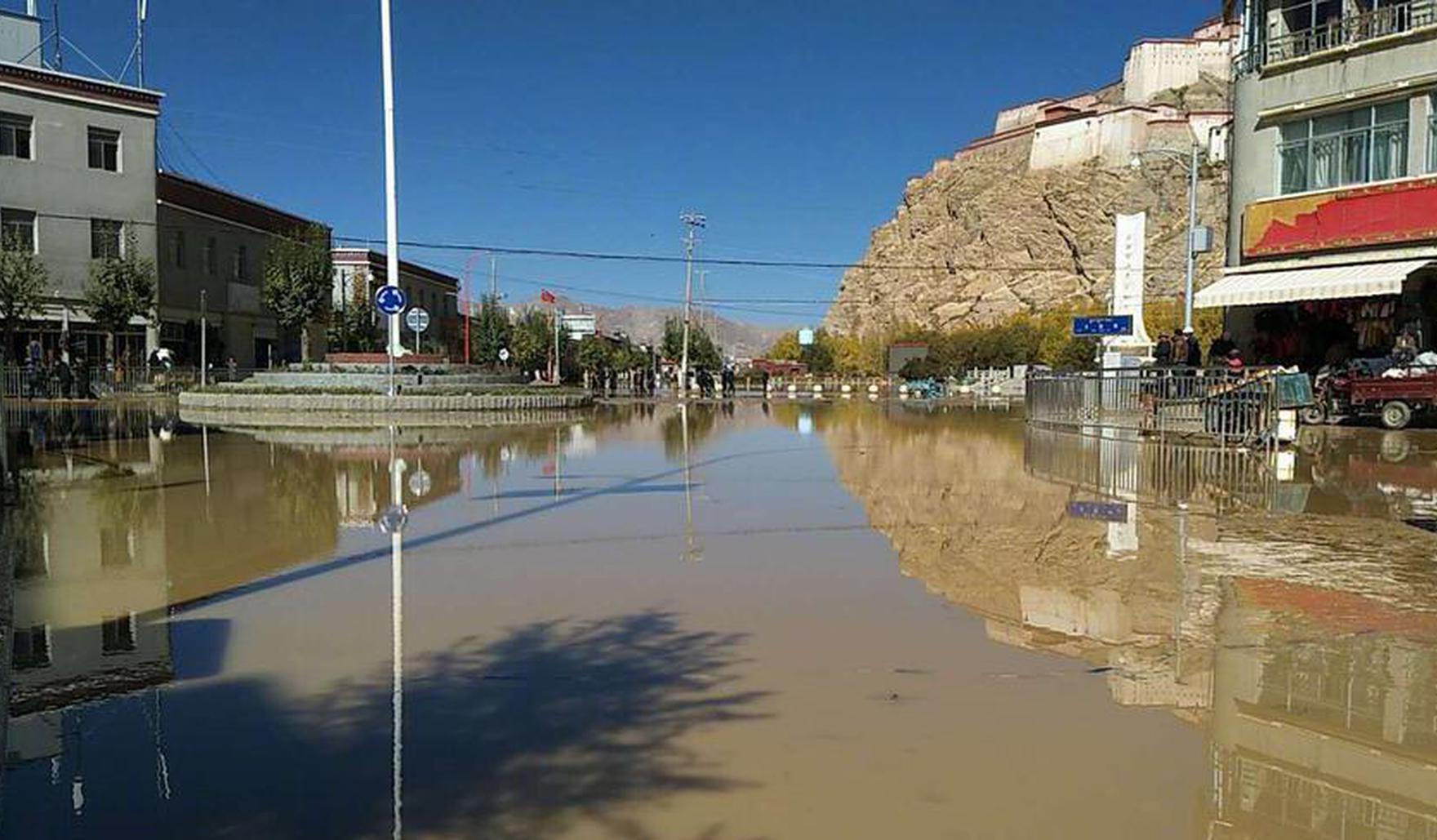 加强沙漠绿洲的“三色产业”建设截图0