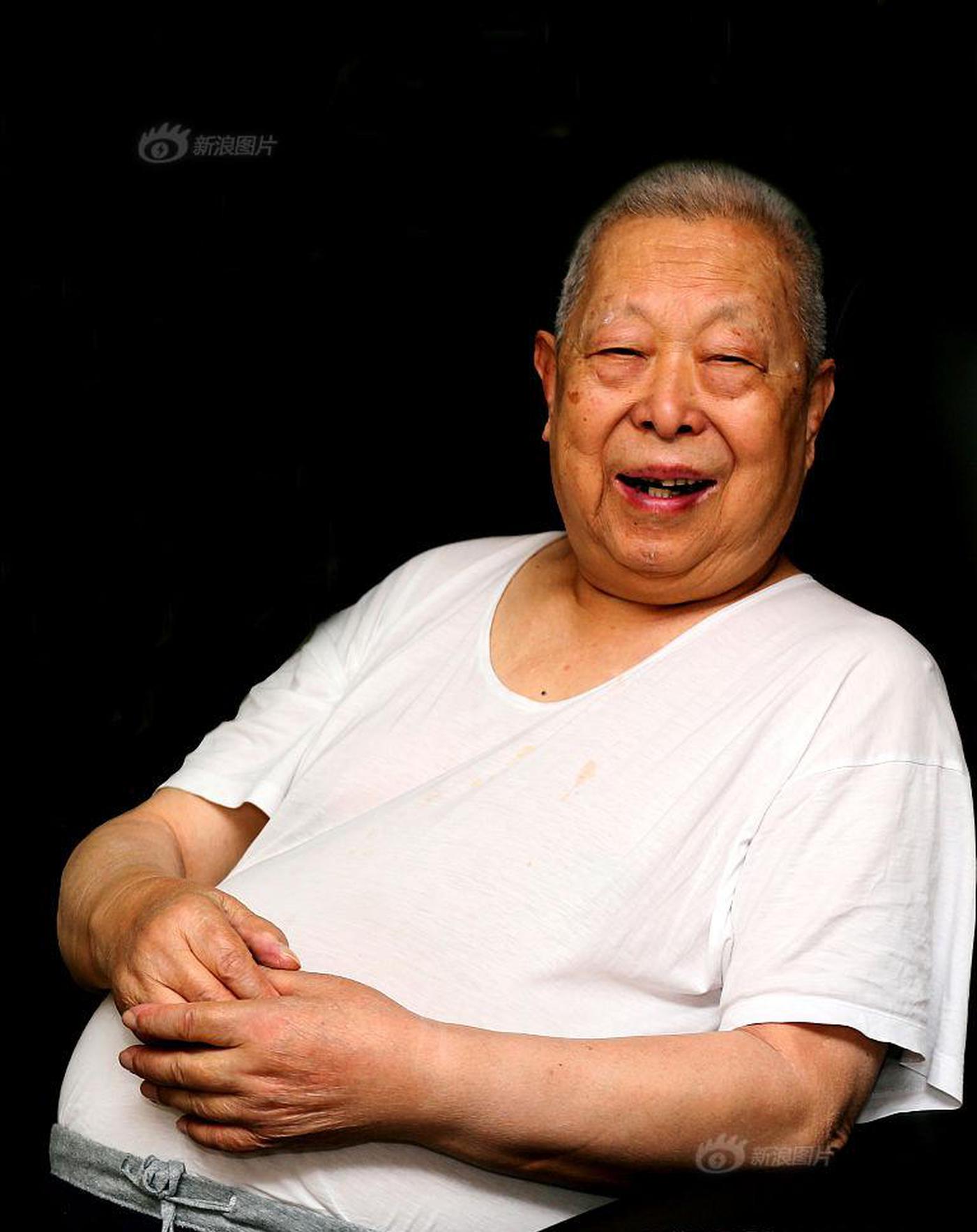 暴雨期间生活必需品供应充足且价格稳定截图0