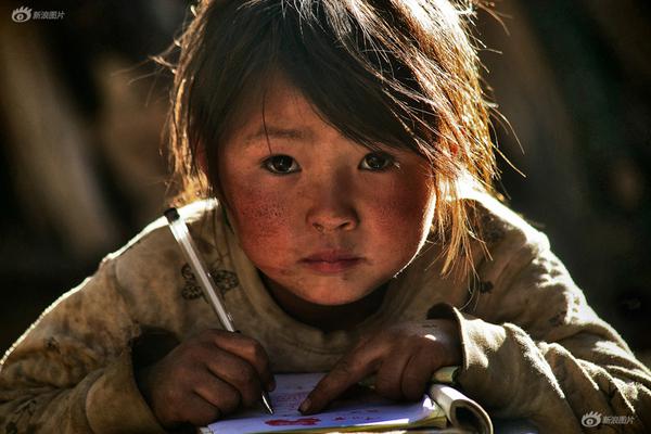 第三届澳门青年全国情况考察团在甘肃省兰州市启动。截图3