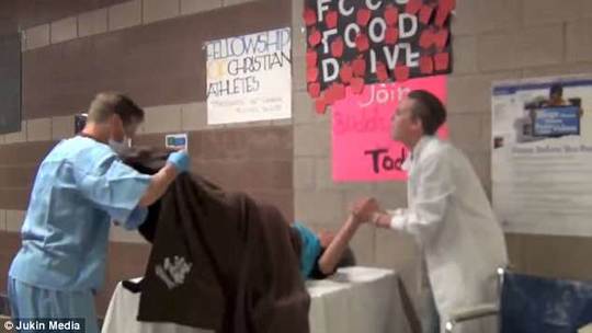 2025年“中国新闻与传播系列讲座”在北京启动。截图3