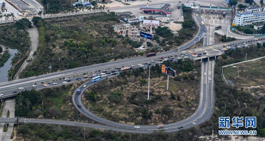 11月9日06:00，国家气象中心继续发布强风黄色预警。截图3