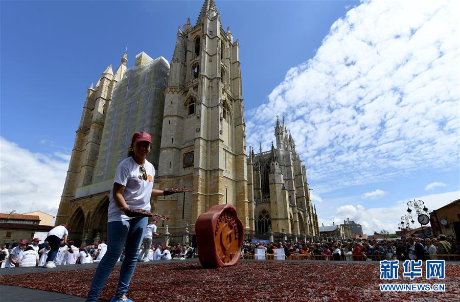 江西省检察机关已对张天峰提起公诉，指控其涉嫌受贿。截图4