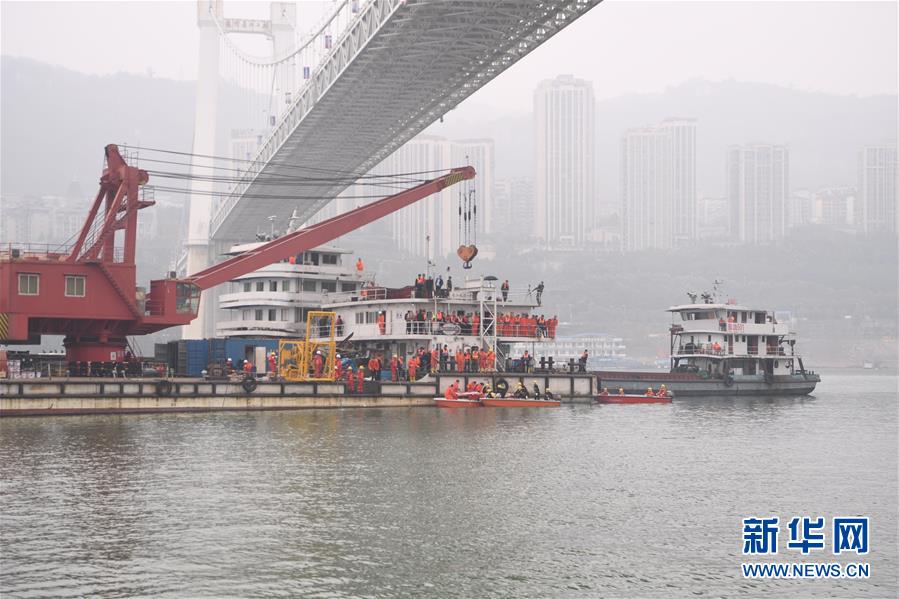 专题报道：灯火辉煌，洋溢团圆情谊——香港举办元宵灯会庆祝中秋佳节截图3
