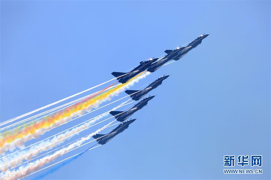 清华大学出版社首次亮相地坛书展，为这座城市的阅读氛围增添了活力。截图3