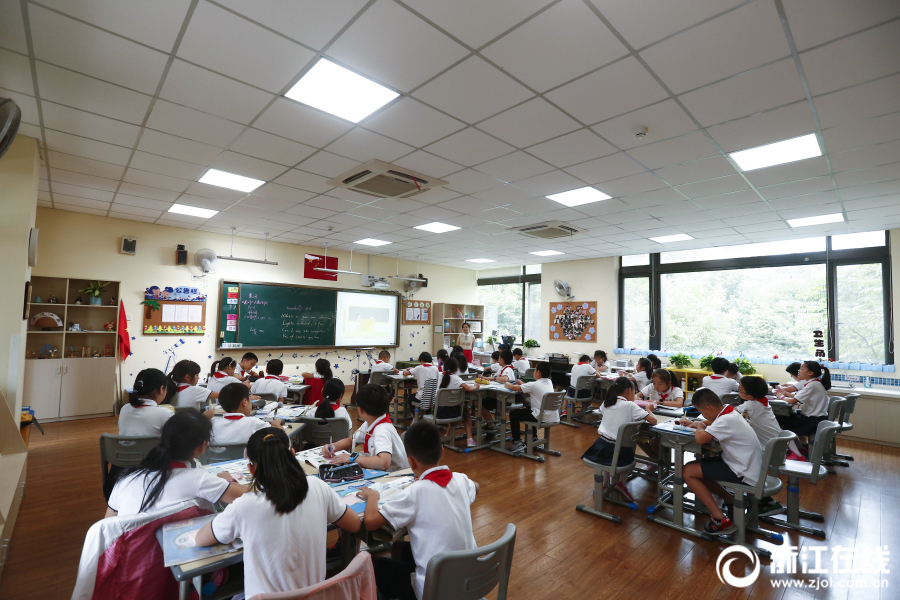 司法部为专门处理涉外案件的律师举办了一系列专门培训课程。截图1